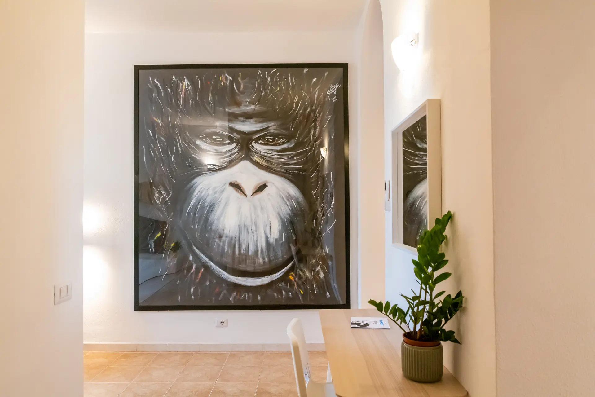 Music & Art Holiday House — Living room
